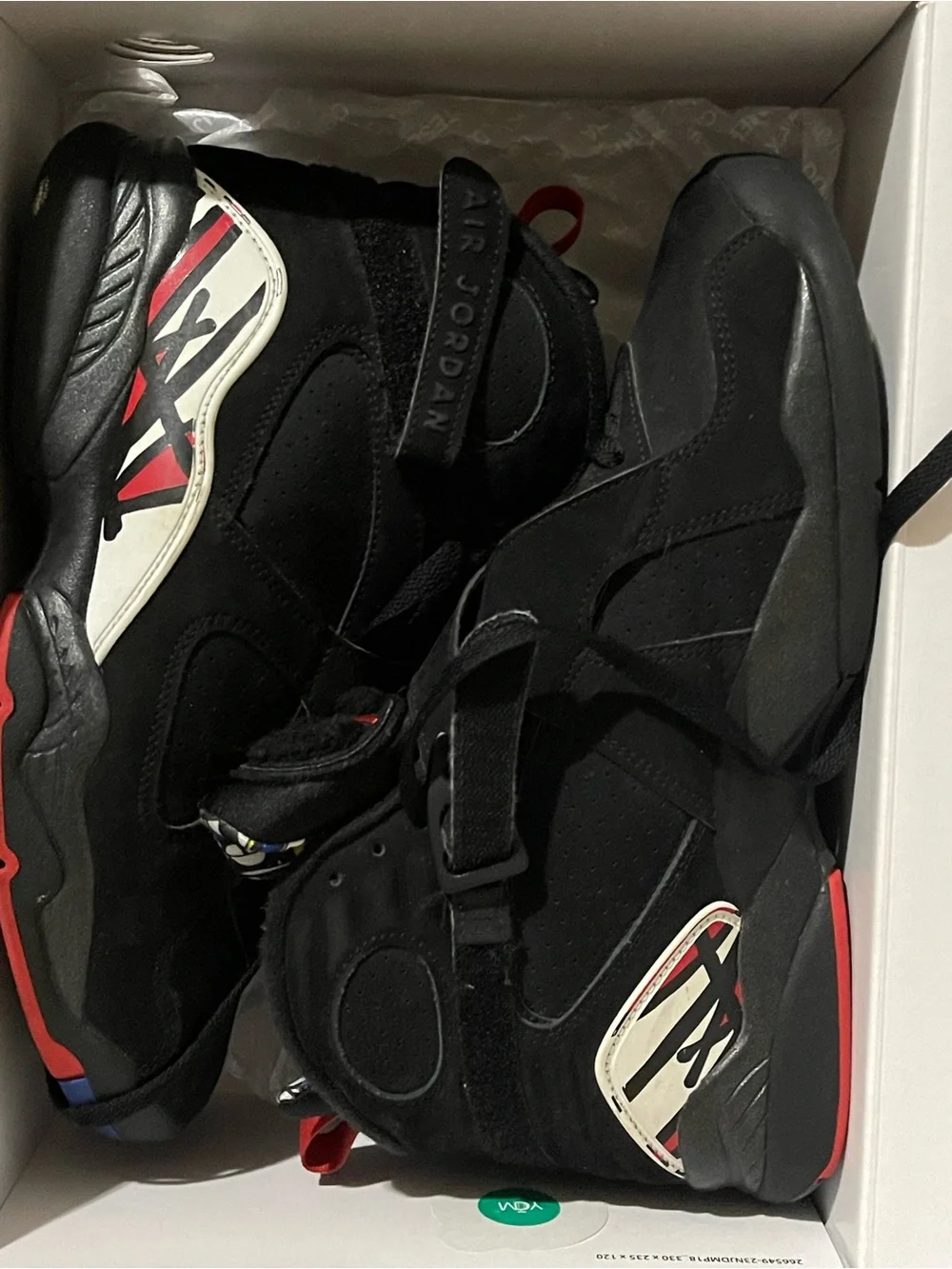 Nike Men’s Black Sneakers with Red Accents